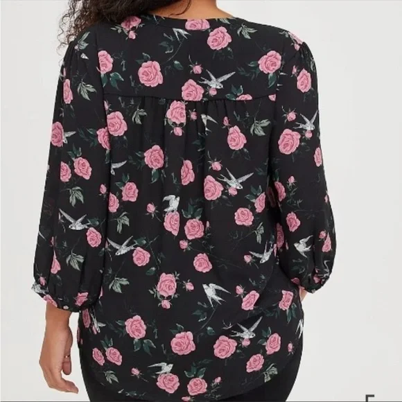 Torrid Floral Bird Print Georgette Tie Neck Blouse Size 5X - Picture 4 of 14